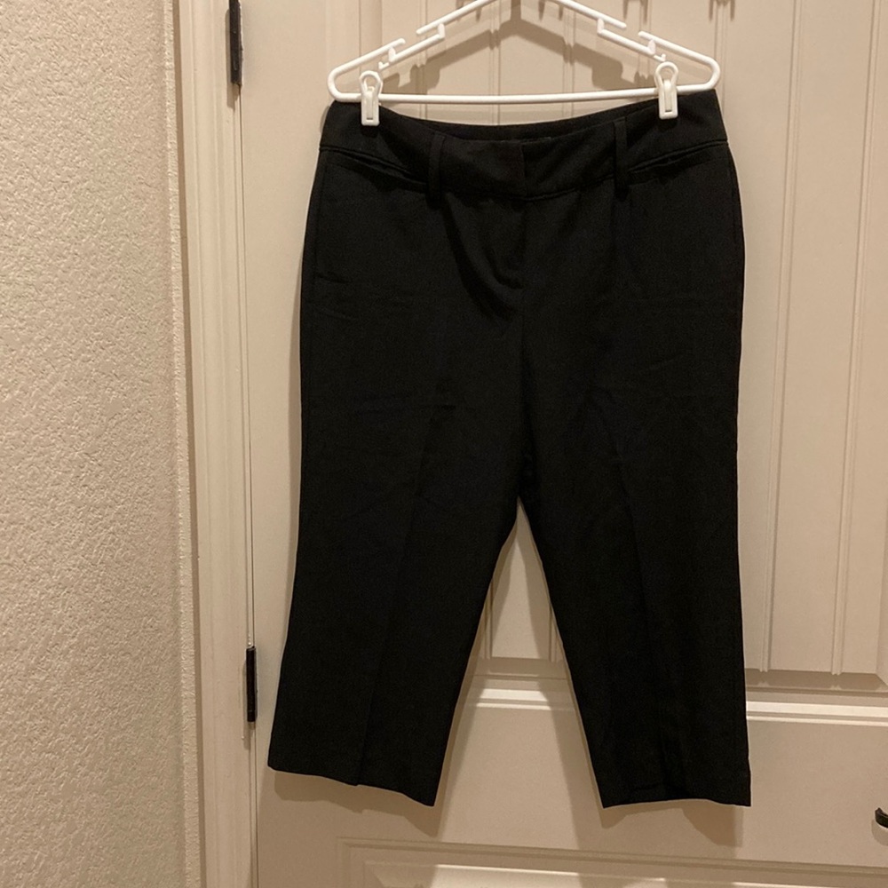 Larry Levine Petite Black Dress Capris Size 14P